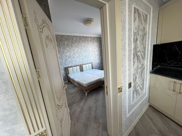 Uzunmüddətli kirayə mənzillər: Baki seher badamdar qesebesi kiraye . baki badamdar 3 massiv 3 otaqli — 7