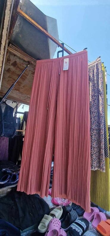 nepromocive pantalone: Normalan struk