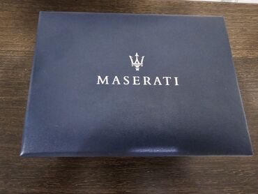 maserati 3200 gt: Часы Maserati 
Цвет: серебристый, черный