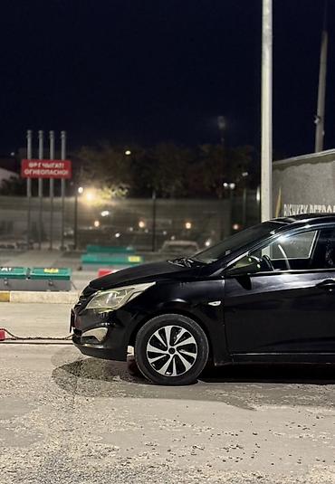 Hyundai: Hyundai Solaris: 2014 г., 1.6 л, Механика, Бензин, Седан — 4