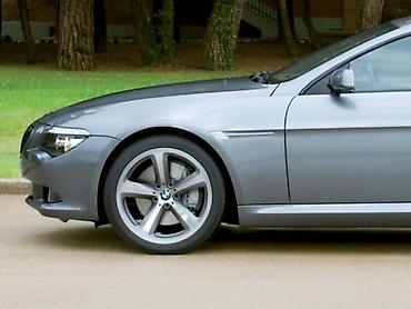 dozer za prihranu: KRILA I BLATOBRANI ZA BMW SERIJA 6 OD 2003. DO 2010. GOD — 1