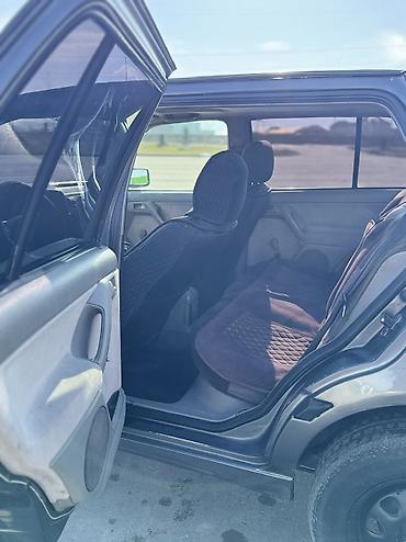 Volkswagen: Volkswagen Vento: 1992 г., 1.8 л, Бензин, Седан — 9