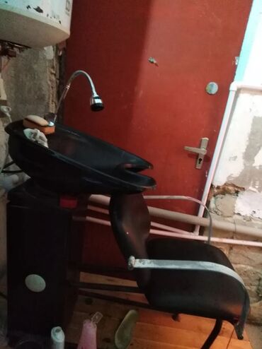 qaş kreslosu: Salon, tibbi kreslolar