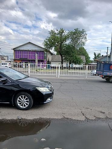 Продажа полдома: Продается дом барачного типа.Расположение сверх топовое .Находится по — 8