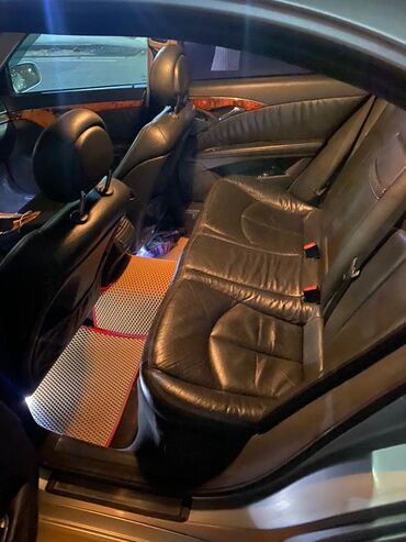 Mercedes-Benz: Mercedes-Benz E-Class: 2002 г., 3.2 л, Автомат, Бензин, Седан — 9