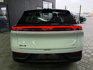 Dongfeng: Dongfeng Aeolus Haohan: 2026 г., 0.5 л, Автомат, Электромобиль, Внедорожник — 5