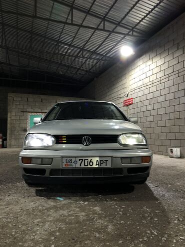 82 1 беларус: Volkswagen Golf: 1996 г., 1.8 л, Механика, Бензин, Хетчбек