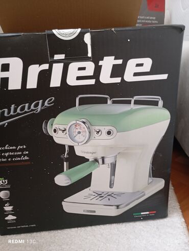 pumpa za vodu: Na prodaju aparat za espresso Ariete, krem boja. Malo koriscen