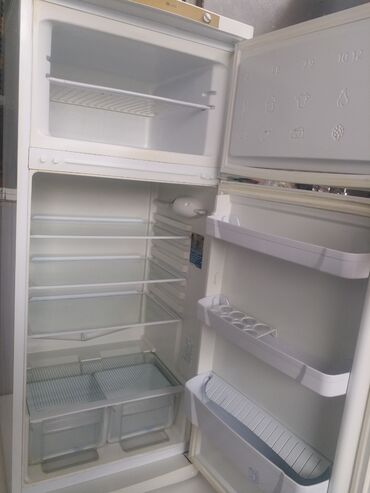 Aspiratorlar: İşlənmiş 2 qapılı Indesit Soyuducu Satılır