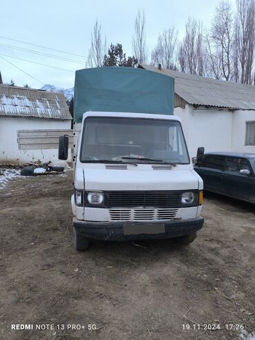 Mercedes-Benz: Mercedes-Benz : 1990 г., 2.9 л, Механика, Дизель, Бус