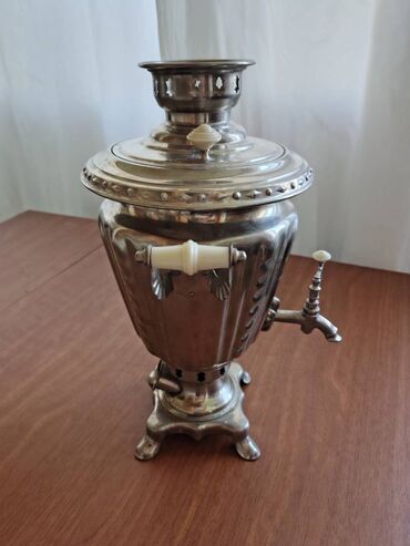 ev əşyaları gəncə: İşlənmiş Elektrik Samovar, 2 l