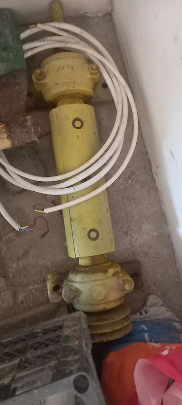 Alətlər: Sənaye tipli elektrikli dəzgah komplekti Təsvir: - Aşağıdan — 3