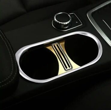 накитки на панел: Крышка, накладка на панель подстаканников для Mercedes-Benz