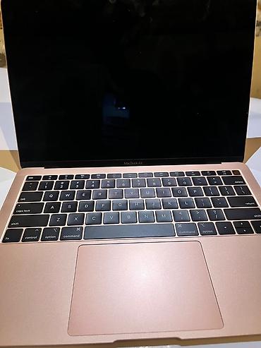 Apple MacBook: Apple MacBook Air, qızılı rəng (Gold) Xüsusiyyətlər: - 13.3" Retina — 3