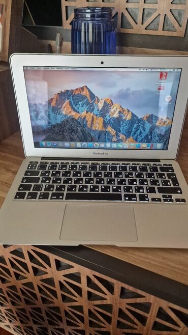 noutbuk işlənmiş: MacOS High Sierra Versiya 10.13.2 MacBookAir (11-inch, Early 2015)