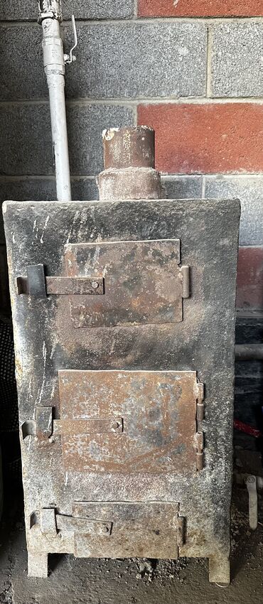 газовая плита встроенная в столешницу: Продаю печку в хорошем состояний с прочного металла подойдёт под трех