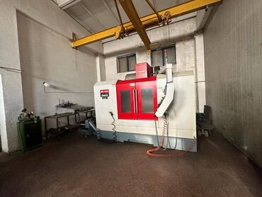 Sex, zavod və fabriklər: Razində, Fidan şadlıq sarayı yolunda, Grandmartın yaxınlığında, 600 kv — 2