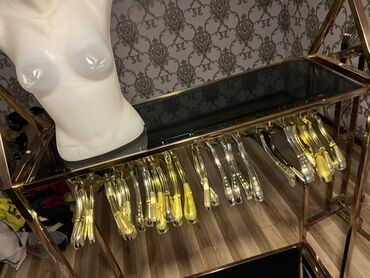 Stend vitrinləri: Məhsul: Metal vitrin/masa karkası - Material: parlaq cilalı metal — 7