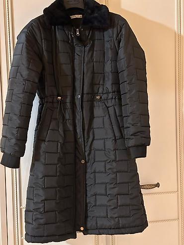 qar qiz paltari: Qadın qış paltosu – uzun, qara rəngdə - Model: Uzun, quilted (kərpic — 1