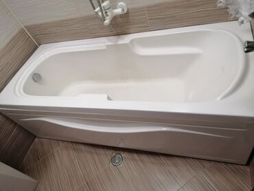 quru süd qiyməti: Vanna satılır. Ölçüləri 1.68x0.70 sm. Qiymət razılaşma yolu ilə