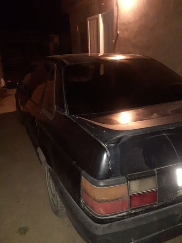 Volkswagen: Volkswagen Passat: 1991 г., 2 л, Механика, Бензин, Седан