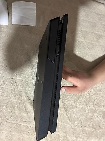 PS4 (Sony Playstation 4): Sony PlayStation 4 Slim konzola - Model: PS4 Slim (CUH serija), crna — 5