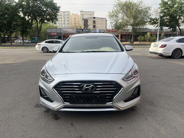 Hyundai: Hyundai Sonata: 2019 г., 2 л, Типтроник, Газ, Седан