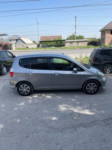 Honda: Honda Fit: 2003 г., 1.3 л, Автомат, Бензин, Универсал