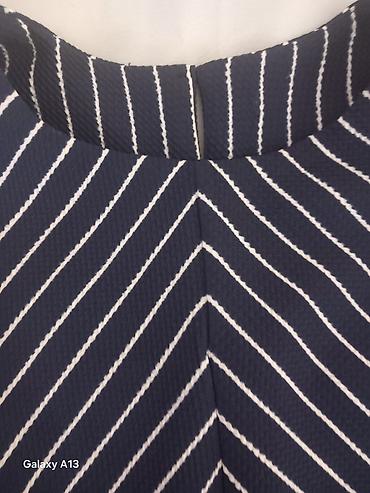 Haljine: Ženska haljina bez rukava, A-kroja. Crno-beli žakard/deblji tekstil sa — 5