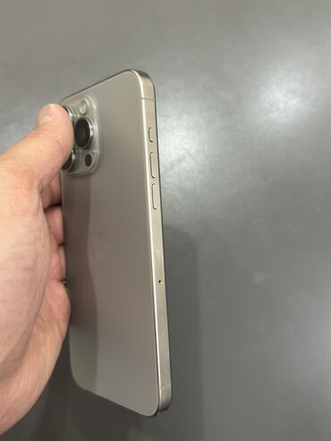 iphone 14 про макс цена в бишкеке: IPhone 15 Pro Max, Б/у, 512 ГБ, Natural Titanium, Чехол, Защитное стекло, Кабель, 87 %