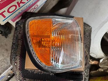 r50: Комплект передних фар Nissan 2001 г., Новый, Аналог — 7