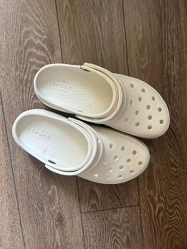 ağ sabolar: Məhsul: Original Crocs Iconic Classic clogs – ağ rəng - Ölçü: 38-39 — 3