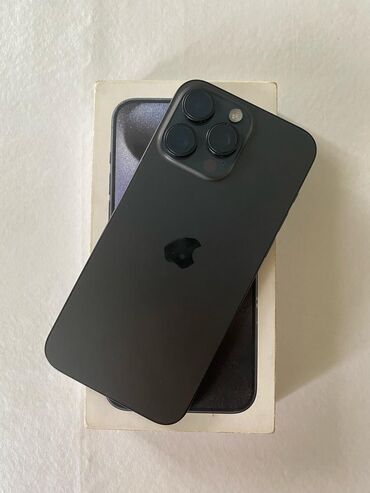 продать номер телефона: IPhone 15 Pro Max, Колдонулган, 256 ГБ, Black Titanium, Заряддоочу түзүлүш, Коргоочу айнек, Каптама, 88 %