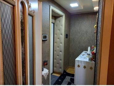 Uzunmüddətli kirayə mənzillər: Nefçilər metrosu,İnter turan mebelin və 229 saylı məktəbin yanı,5 — 9