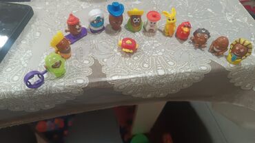 Digər elektrik malları: Kolleksiya üçün əşyalar Tərkib: - 6 ədəd AA ölçülü Ni-Cd doldurulan — 4