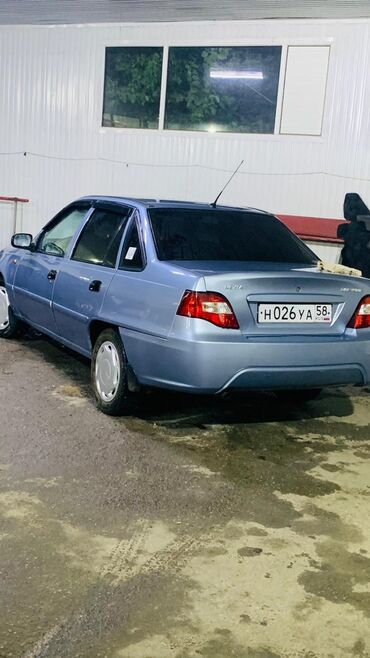 Daewoo: Daewoo Nexia: 2011 г., 1.6 л, Механика, Бензин, Седан