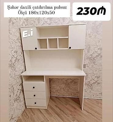 Masaüstü rəflərlə iş/stol dəsti - Rəng: ağ - Üst hissədə açıq rəf