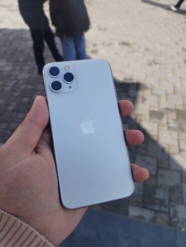 iphone 11 pro işlənmiş: IPhone 11 Pro, 256 ГБ, Matte Silver, Face ID, Беспроводная зарядка, С документами