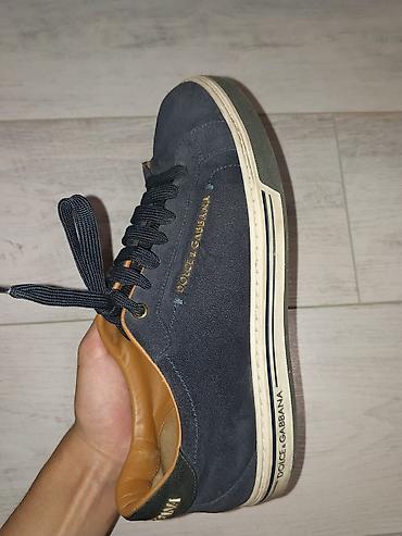 dolce: Кеды Dolce & Gabbana, мужские, темно‑синие.
 Размер 40-41 — 2