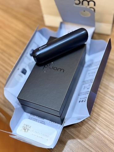 Личные вещи: Ploom Aura tütün qızdırıcı cihazı – Navy Blue rəngdə. Şəkillərdə — 4