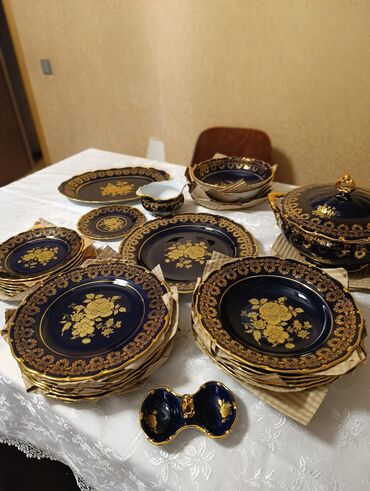 Nahar dəstləri və servizlər: Nahar dəsti, rəng - Göy, Farfor — 1