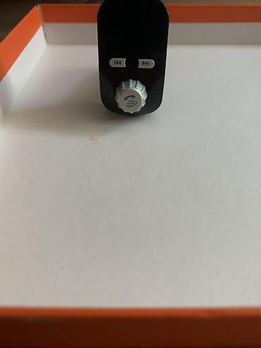 колонки динамик: Автомобильный FM‑трансмиттер с USB - Питание от прикуривателя 12 В — 3