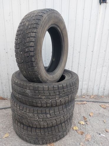 Шины 175 / 65 / R 14, Зима, Б/у, Комплект, Легковые, Yokohama