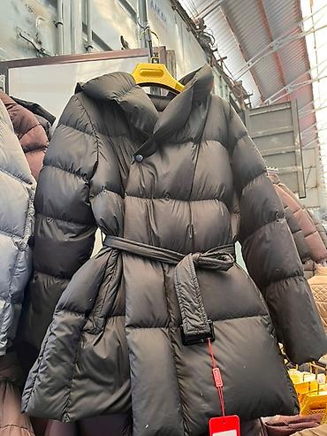 Женский пуховик с поясом и объемным воротником/капюшоном - Кроя ниже at lalafo.kg Женский пуховик с поясом и объемным воротником/капюшоном - Кроя ниже