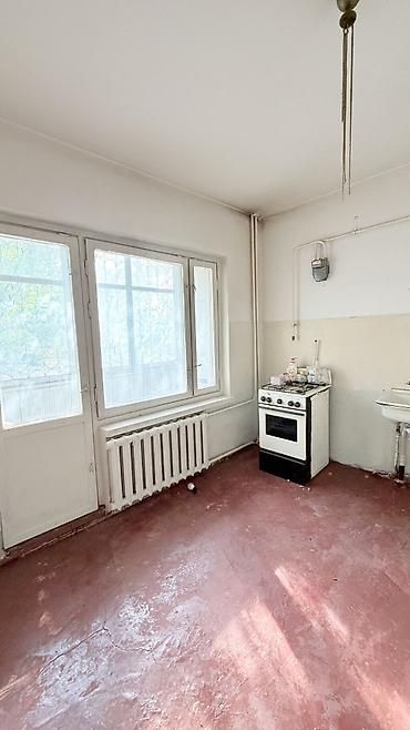 прадаю кв: 1 комната, 36 м², 105 серия, 1 этаж, Требуется ремонт — 3