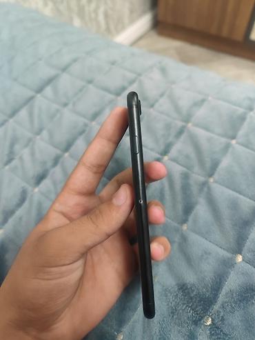 iphone 7 2013: IPhone 7, Qara, Barmaq izi — 5
