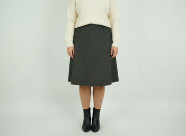 spódnice plisowane solejka: Women`s skirt, size XL