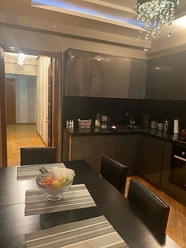 sut satisi: 3 otaqlı, Yeni tikili, 104 kv. m — 3