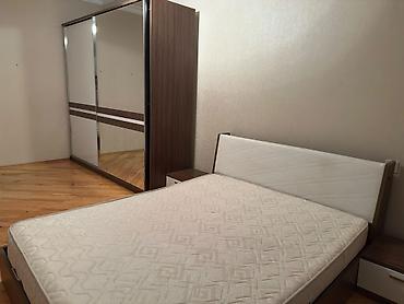 Bazali yataq dəsti satılır 400 AZN
Ünvan Həzi Aslanov
Murka