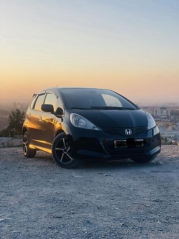 хова тх: Honda Jazz: 2011 г., 1.3 л, Механика, Бензин, Хэтчбэк — 1